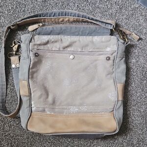 Myra Crossbody Purse